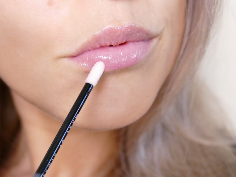 Lip plump Extreme Make Up Store