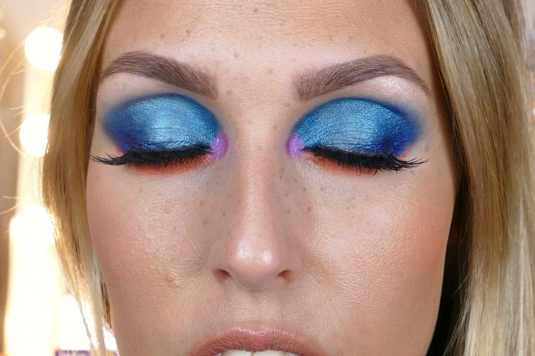 blå turkos makeup