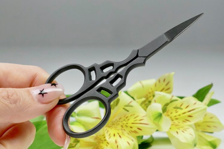BrowGals Eyebrow scissor