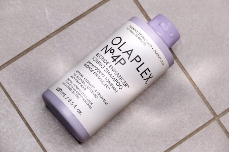 Blonde Enhancer Toning Shampoo No.4 Olaplex
