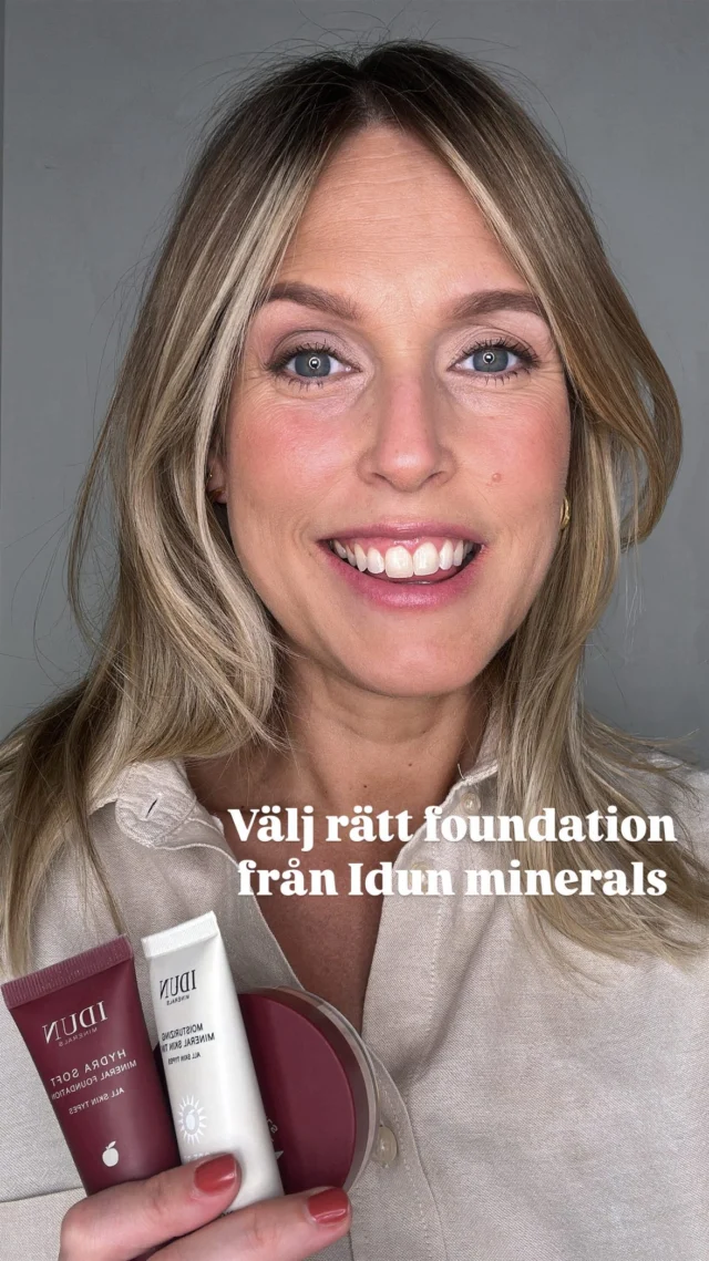I betalt samarbete med @idunminerals : Har du svårt att hitta rätt foundation? I den här reelen går jag igenom IDUNs tre baser – med olika finish, täckning och formula – och ger tips på hur du enklare kan hitta både rätt produkt och RÄTT NYANS för din hudtyp och underton.

💛 Vegansk, parfymfri och snäll mot huden – perfekt även för känslig hud.

📲 Missa inte HELA GUIDEN med swatches i mitt blogginlägg – länk i bio!

#idunminerals #foundationguide #makeuptips #basmakeup #hudvårdandemakeup #makeupartist #makeupartiststockholm #mineralsmink